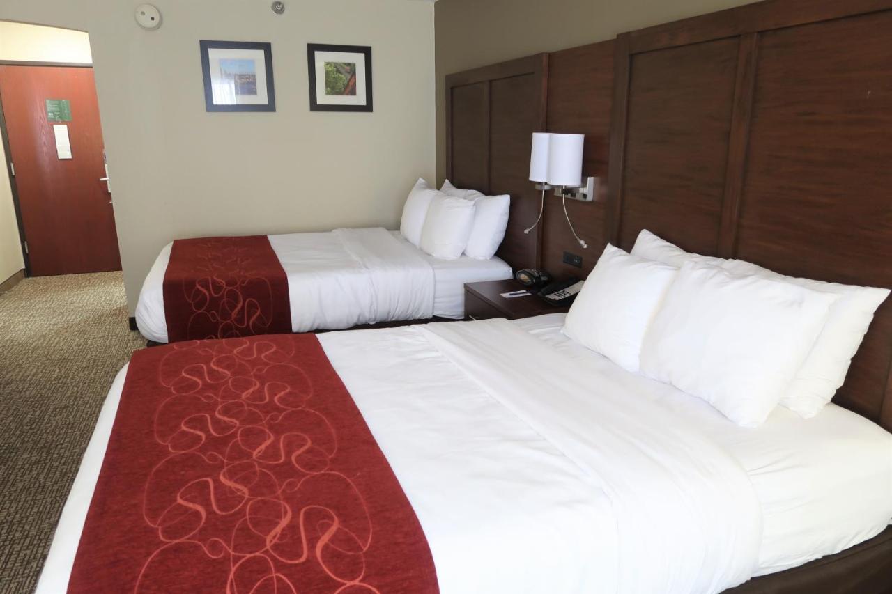 Hotel Comfort Pittsburgh Airport